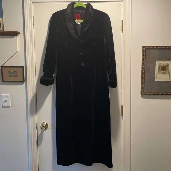 JS Collections 3 Button Down Velour Coat with Faux Fur Collar 80’s Classic - Picture 1 of 8
